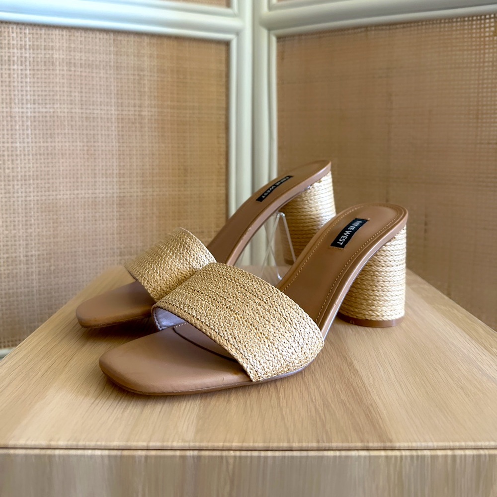 NWT Nine West Mapeli Heeled Slide Sandals Size 9.5